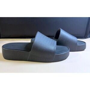 Yellow Box Women's Torrey‎ Flatform Sandal - Size 8